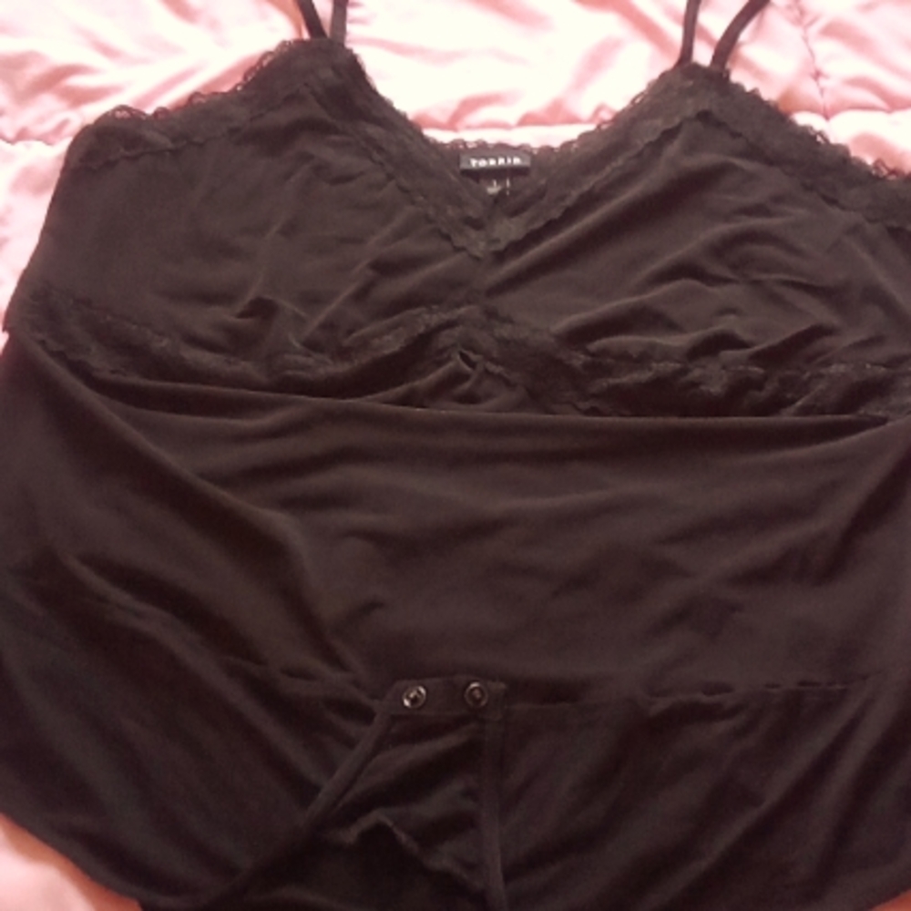 Torrid Black Fitted Camisole with Spaghetti Straps Size 1 X - (14-16)